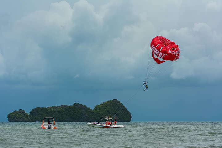 Parasailing Sensation - Triple Flyers image