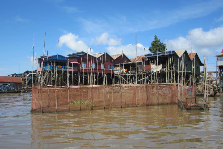  Wat Thmey Killing Field, War Museum and Floating Village ( Kompong Kleang)  image