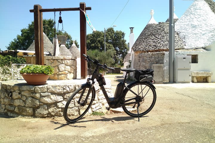 Smart & easy ebike tour in the Itria Valley: Martina Franca - Locorotondo image