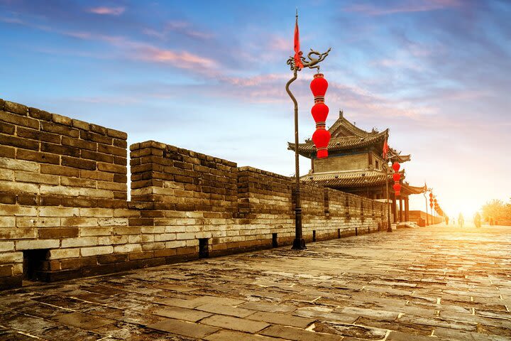  Online Virtual Xi'an City Wall Tour image