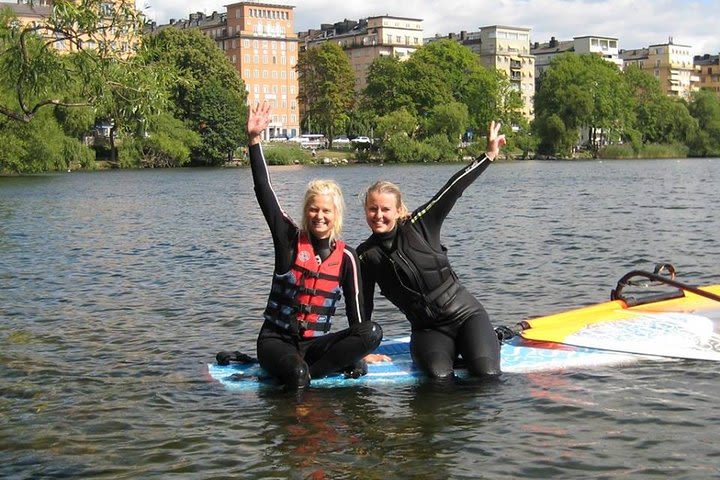 Dynamic Windsurfing Beginner class Day1 image