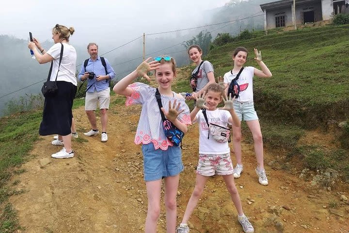 2 days AMAZING trekking Sapa from Hanoi with various options image