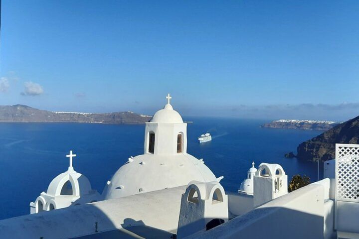 Half-Day Traditional Santorini Tour image