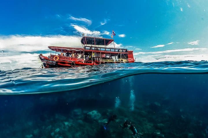 Padi Advanced open Water Diver Courses (Start at Ko Kut) image