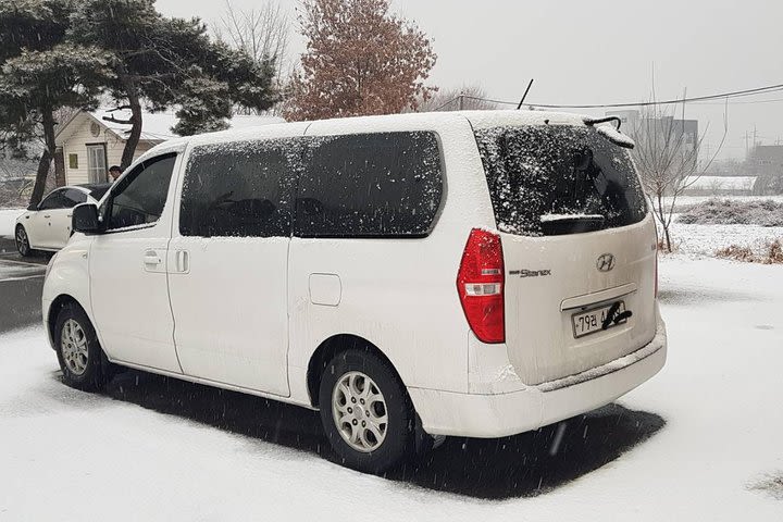 Private Transfer to Airport : Seoul to Incheon Airport ( up to 7pax) image