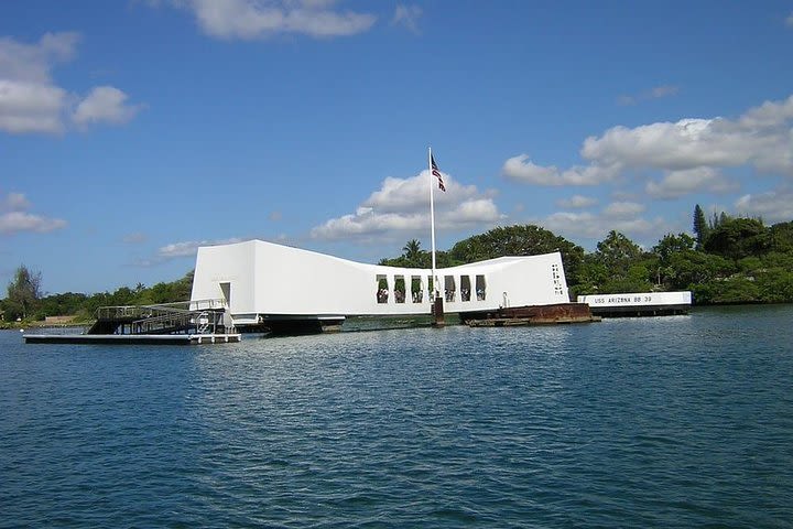 Family-Friendly Pearl Harbor Tour with Private Transportation image