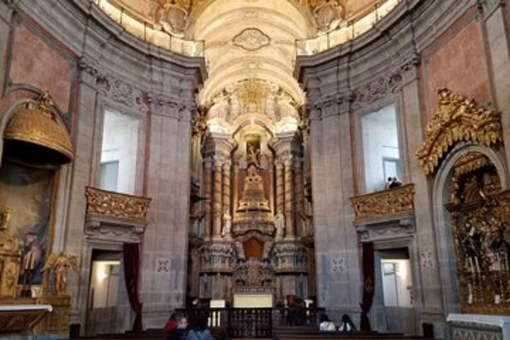 Private Walking Tour in Porto with a Local image