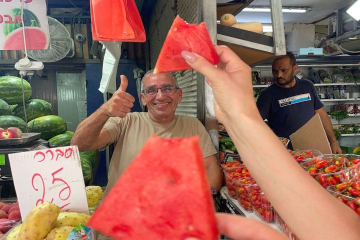 Tel Aviv Carmel Market Vegetarian Food Tour image