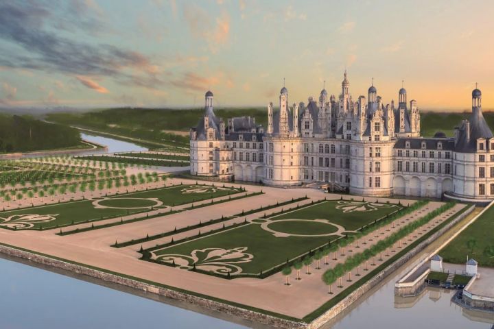 Chambord Castle visit including wine tasting (private) image