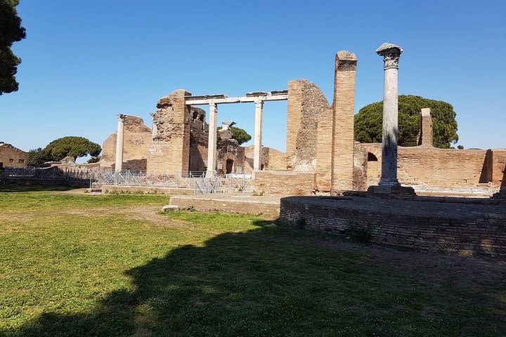 Different Rome and visit to Ostia Antica - Full day with lunch image