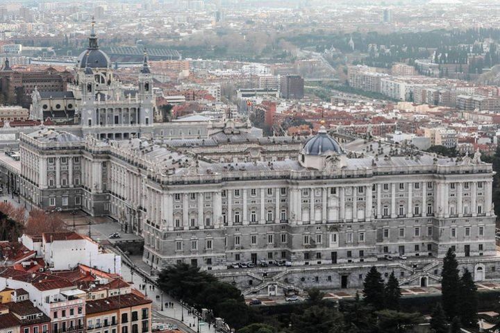 Madrid Walking Tour and The Royal Palace with Skip the Line Tickets image