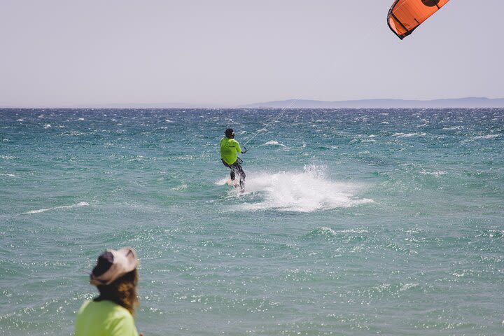 Semiprivate Kitesurf Lesson image