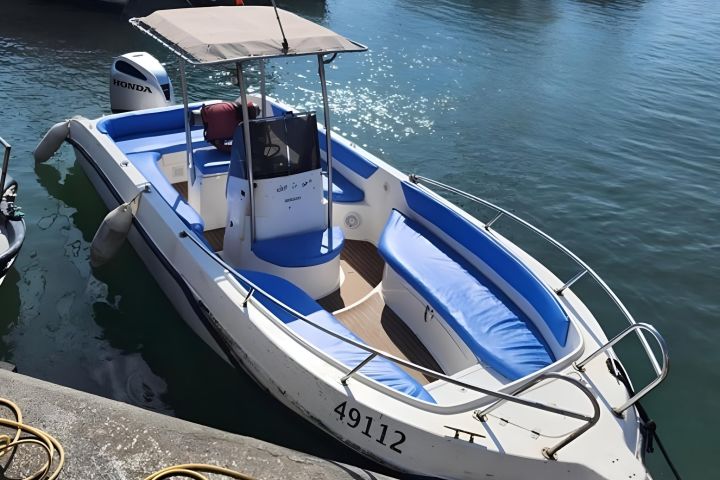 Private Tel Aviv-Jaffa Boat Rental with Captain image