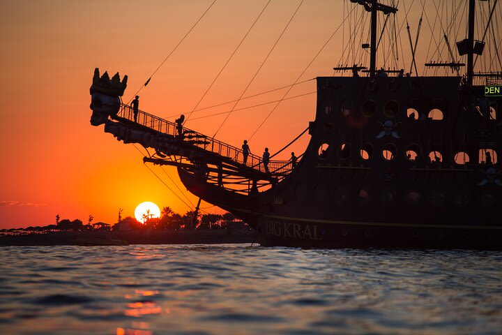 from Side: Sunset boat trip in Alanya with dinner and drinks image