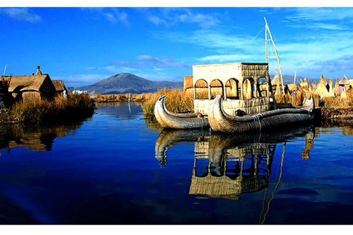 Kayaking to the Uros + Isla De Taquile Veloz image