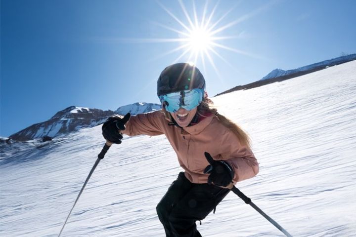 Esquía y Arrienda en Valle Nevado: Ticket y Equipo Incluidos image