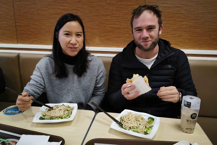 Amazing Local Food Tour in Central Xi'an image