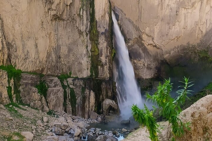 Huaruro Waterfall & Colca Canyon Trekking - 4 Days image