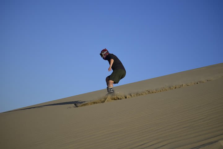 Sandskiing and off road in Lima image