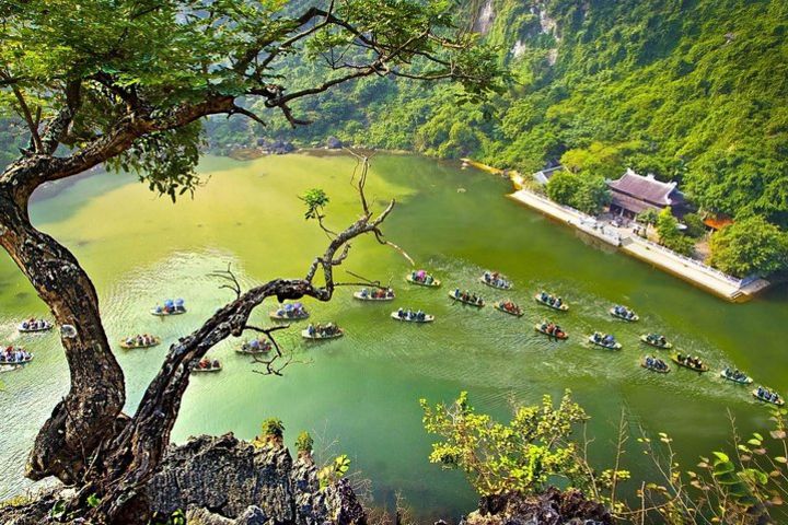 Full-Day Small Group Tour to Ninh Binh and Trang An Grottoes from Hanoi image
