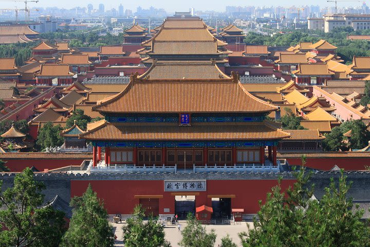 Full Day Private Walking tour in Beijing image