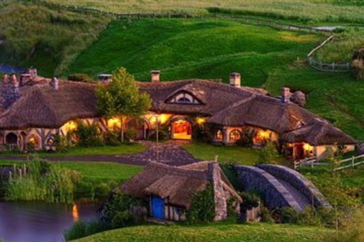 Hobbiton Express Tour image