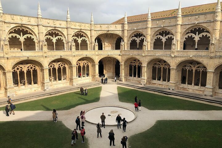 Belém Small Group Walking Tour with skip the line service to Jerónimos Monastery image