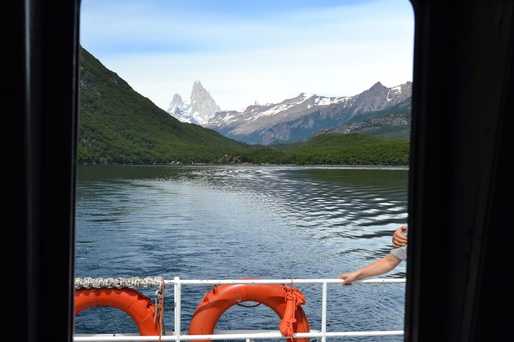 El Chalten Full Day W/lago Del Desierto & Glaciar Vespignani image