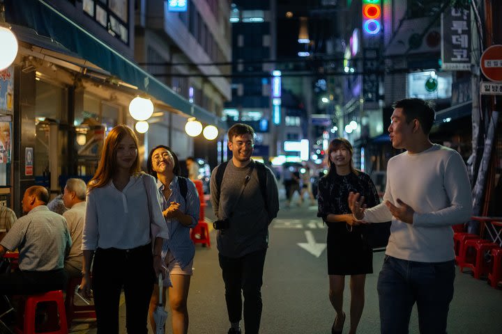 Private 90 Minutes Kickstart Tour of Seoul with a Local image