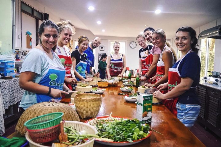 Authentic Thai Cooking Experience in Chiang Mai image