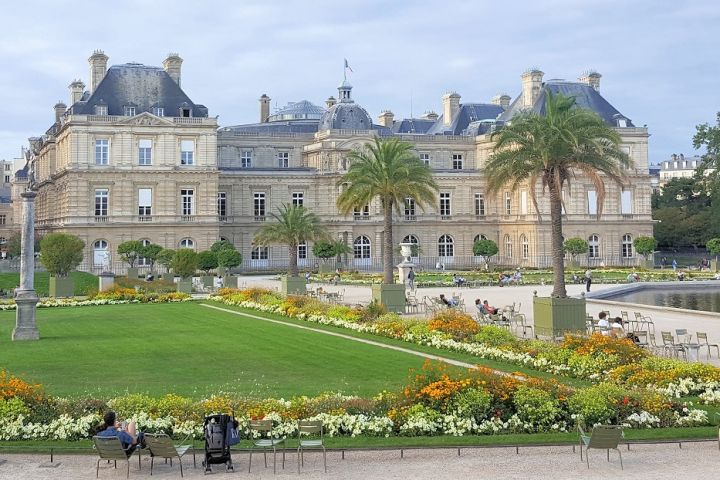 The Elegant Luxembourg Garden: A Self-Guided Audio Tour image