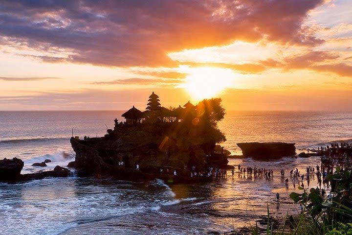 Package Tanah Lot sunset tour image