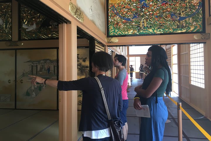 Guided Half-day Tour(AM) to Nagoya Castle & Tokugawa Museum and Garden image