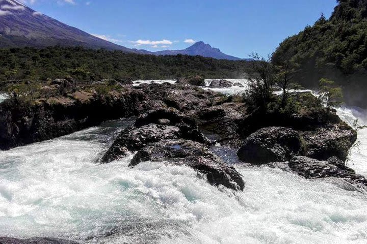 EXCURSION VOLCAN OSORNO (Parque Nacional Vicente Perez Rosales) image