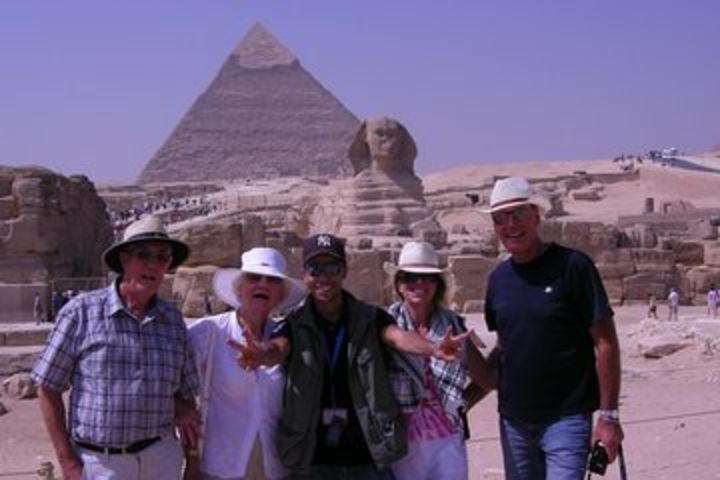 Custom tour to Giza pyramids and felucca ride on the Nile image