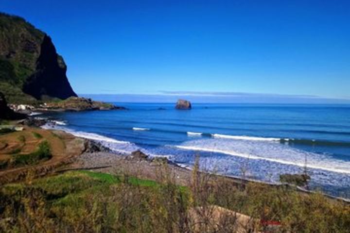 Small Group Guided walk on the Edge of Paradise Larano - Moderate image