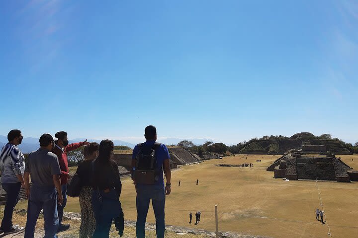 Tour Monte Albán image