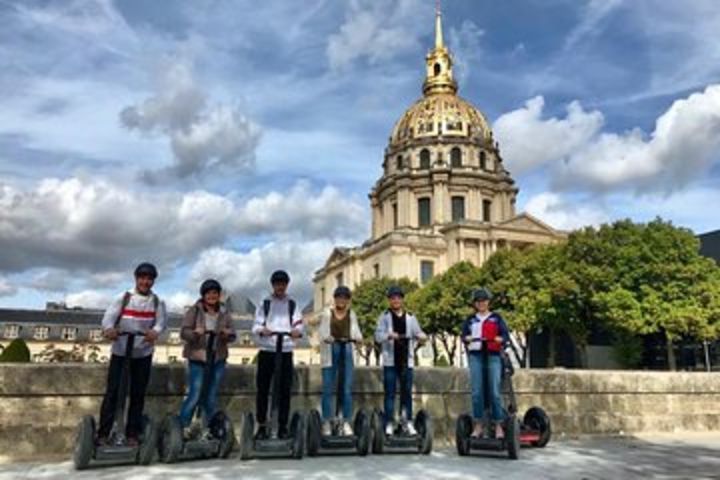 Paris City Sightseeing Half Day Guided Segway Tour with a Local Guide image