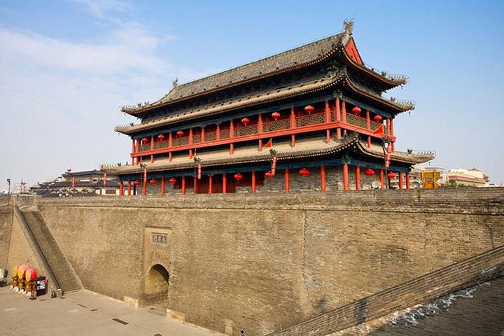 Classic Xi'an City Bus Tour image