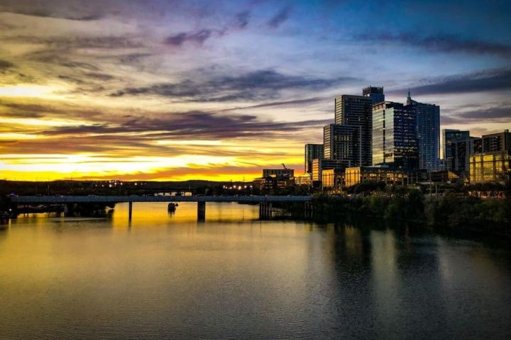 Austin Night Tour with Bat Boat Cruise image