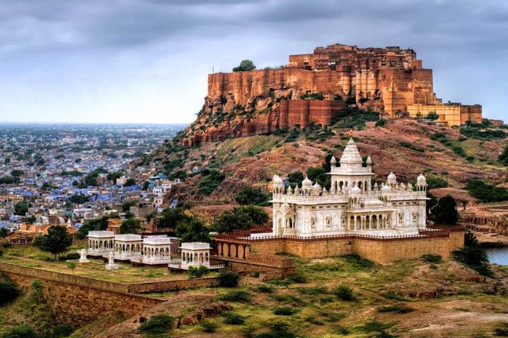 8 Nights 9 Days Delhi Agra Jaipur Jodhpur Udaipur Tour image