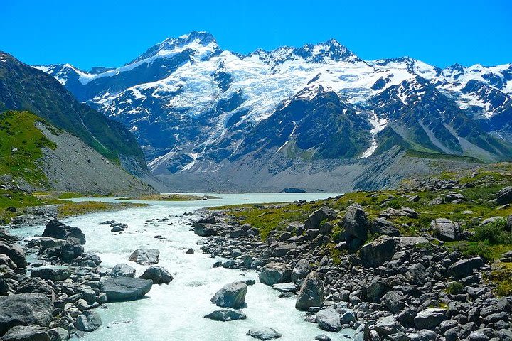 Mount Cook Private Day Tour via Lake Tekapo including Lunch image