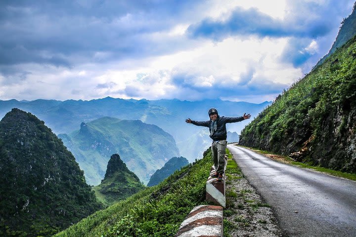 2 Day Trekking Tour from Ha Giang to Thon Tha and Khuoi Villages  image