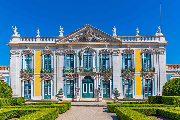 National Palace and Gardens of Queluz: E-ticket with Audio Tour image