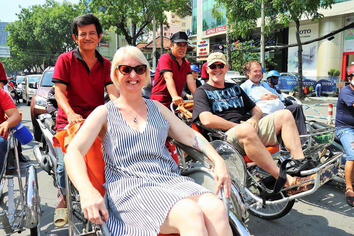 Hồ Chí Minh Cyclo and Market Small Group Adventure image