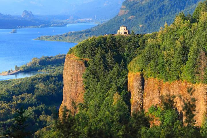 Columbia River Gorge Tour from Portland image