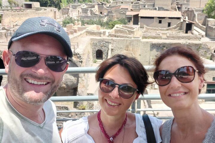 Ada's Tours - Herculaneum image