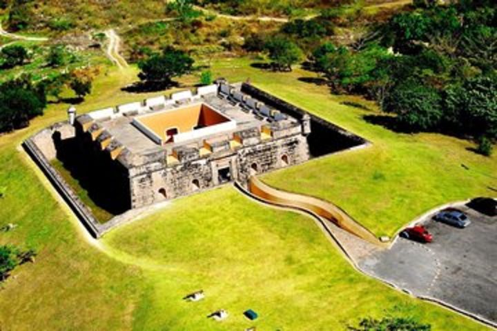 Private tour at Campeche & archeological site of Edzna image