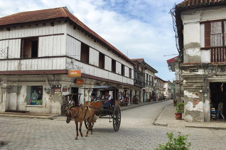 Private Half-Day Shore Excursion Old Manila by Calesa image