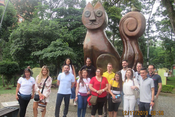 CENTRO HISTORICO DE CALI + CLASE DE SALSA Tour Grupal image